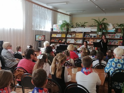 Праздник в библиотеке
